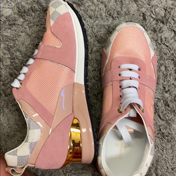 louis vuitton tennis shoes for ladies